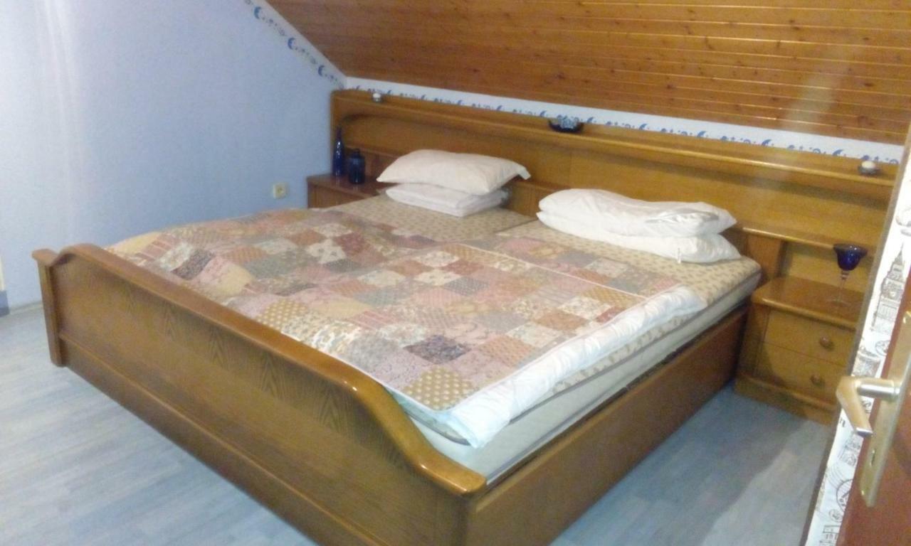 Ferienwohnung Hotz Konken Bagian luar foto