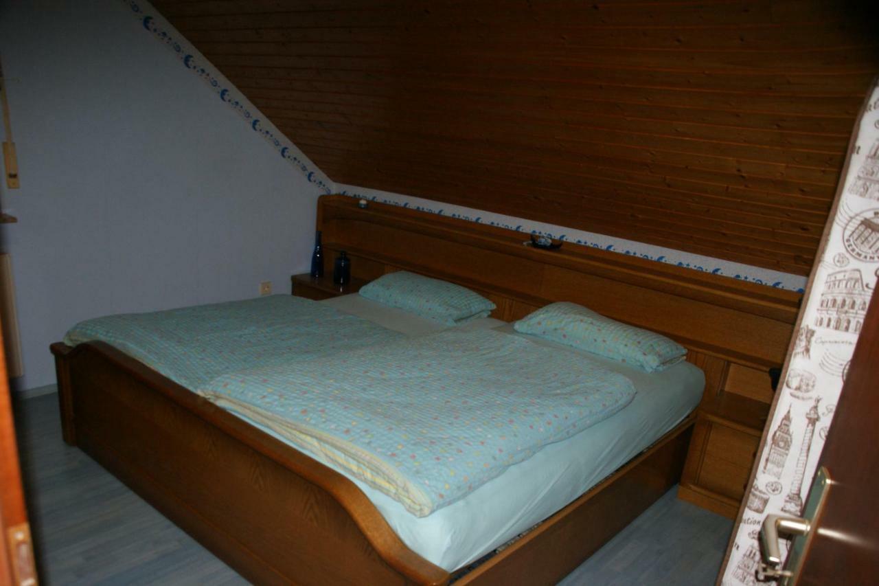 Ferienwohnung Hotz Konken Bagian luar foto